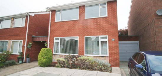 3 bedroom detached house