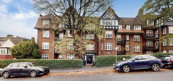 Flat for sale in Moreland Court, Finchley Road, London NW2