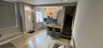 4 bedroom terraced house