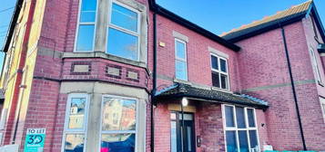 Flat to rent in Savoy Workshops, Willoughby Street, Lenton, Nottingham NG7