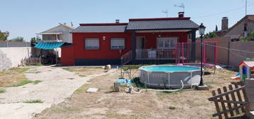 Casa o chalet independiente en venta en calle Mimosas, 7