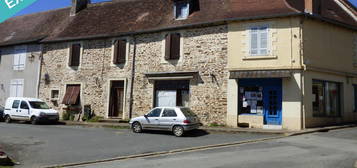 Maison de bourg avec local commercial Boulangerie et fournil