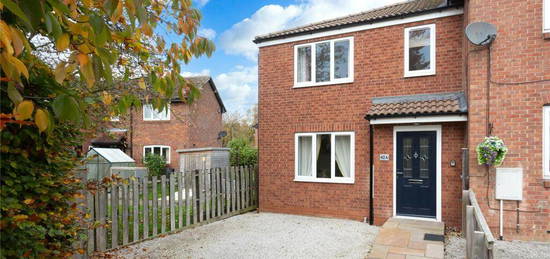 2 bedroom semi-detached house for sale