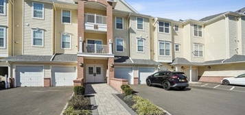 3203 Avery Ct Unit 203, Franklin Twp, NJ 08873