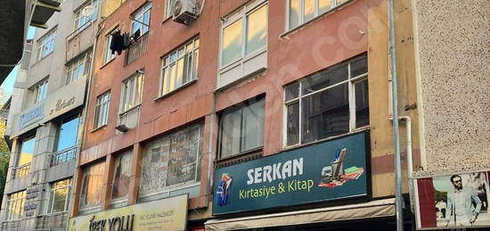 GEBZE 2+1 SATILIK DAİRE CADDE ÜZERİ