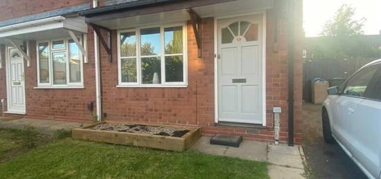 2 bedroom detached house