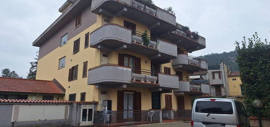 Appartamento in vendita in via G. Baronti, 74 /a