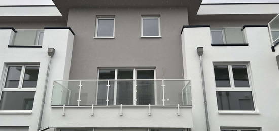 Erstbezug - Geschmackvolle 2-Raum-Wohnung mit Balkon in Hahnheim