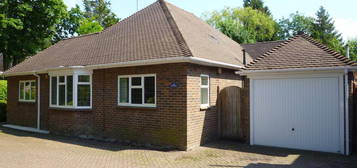 4 bedroom detached house to rent