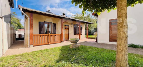 Maison traditionnelle 1 étage  à vendre, 5 pièces, 3 chambres, 97 m²