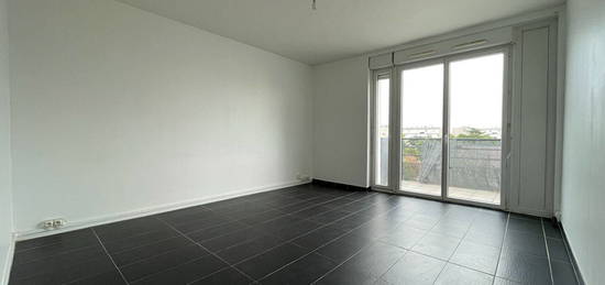 Appartement  à vendre, 3 pièces, 2 chambres, 54 m²