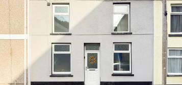 2 bed terraced house for sale