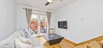 1 bed terraced house for sale