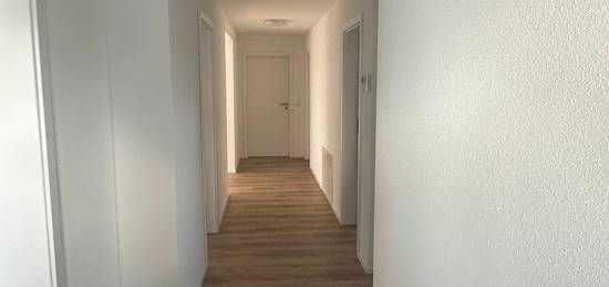 Moderne 4,5-Zimmer-Wohnung mit hochw. Ausstattung in Laichingen