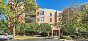 1060 Shermer Rd Apt 26, Northbrook, IL 60062