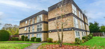 Flat to rent in Middleton Hall Road, Birmingham, West Midlands B30