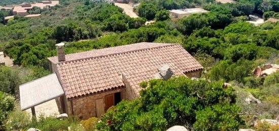 Villa unifamiliare via Li Nibbaroni, Costa Paradiso, Trinità d'Agultu e Vignola