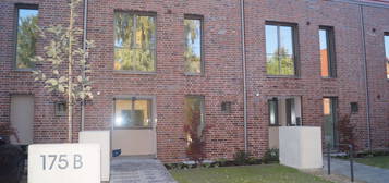 Exklusives 4-Zimmer-Haus mit EBK in Hannover Bemerode