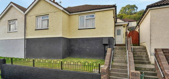 2 bedroom semi-detached house for sale