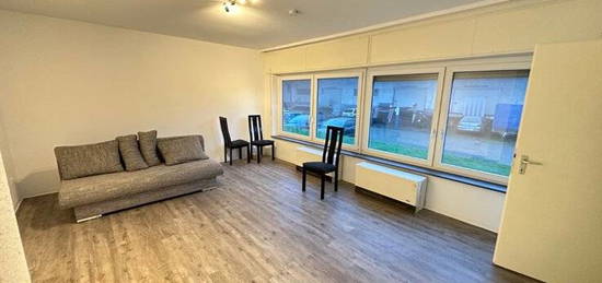 Mit Einbauküche! Erdgeschoss! Helle 1,5 Zimmer Wohnung in Westenfeld