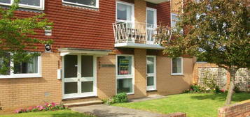 2 bed flat to rent