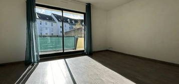 Appartement  à louer, 2 pièces, 1 chambre, 50 m²