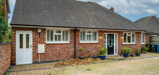 4 bedroom detached bungalow for sale