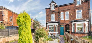 5 bedroom semi-detached house for sale