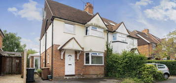 4 bed semi-detached house for sale