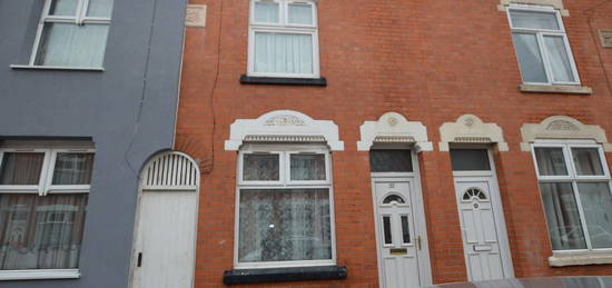 Terraced house to rent in Constance Road, Leicester LE5