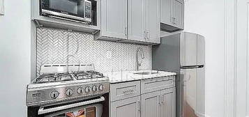 30-63 33rd St Unit C2, Astoria, NY 11102