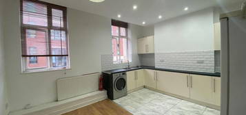 2 bed flat to rent