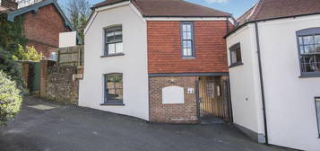 1 bedroom link detached house