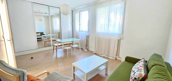 Appartement  à vendre, 2 pièces, 1 chambre, 40 m²