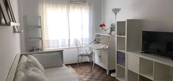 Apartamento Telheiras mobilado equipado qualidade conforto