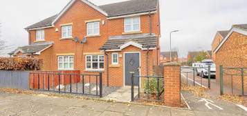 3 bedroom semi-detached house for sale