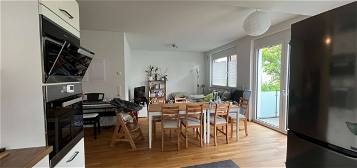 Moderne 3-Zimmer-Wohnung mit gehobener Innenausstattung mit EBK in Offenburg-Ost