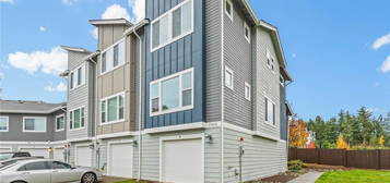 17422 118th Avenue Ct E Unit A, Puyallup, WA 98374