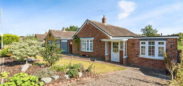 3 bed detached bungalow for sale