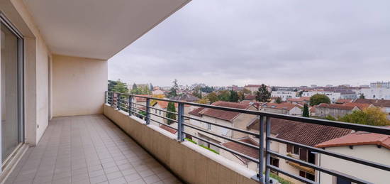 Appartement  à vendre, 4 pièces, 3 chambres, 90 m²