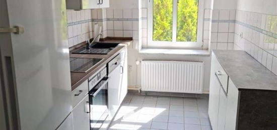 +++ 3 Zimmer-Wohnung mit EBK und Balkon im Schlossviertel +++