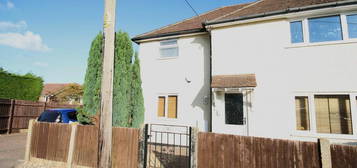 4 bedroom semi-detached house