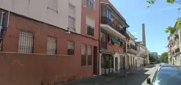 Casa en calle de Colombia