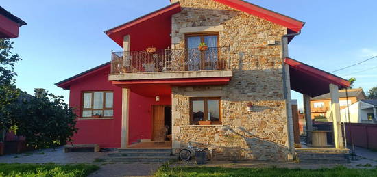 Casa o chalet independiente en venta en  Pombo