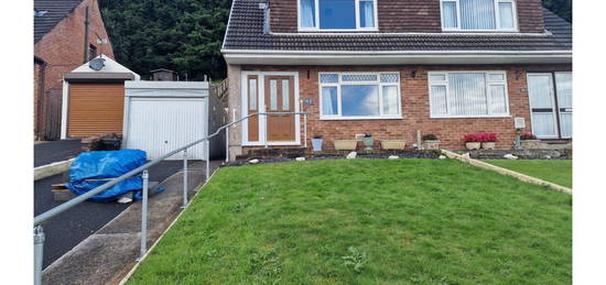 3 bed semi-detached house for sale