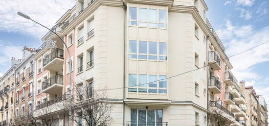 Appartement  à vendre, 3 pièces, 2 chambres, 77 m²