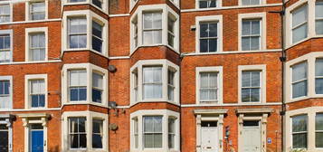 Flat for sale in Prince Of Wales Terrace, Scarborough YO11