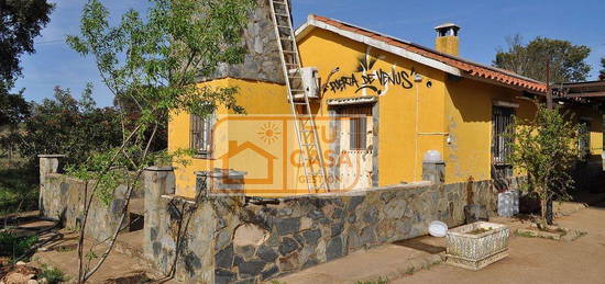 Casa en calle Valle Grande en Puebla de Obando