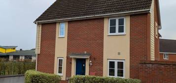 Link-detached house to rent in Solario Road, Norwich NR8