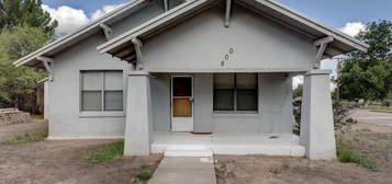 800 N  Summer St, Marfa, TX 79843